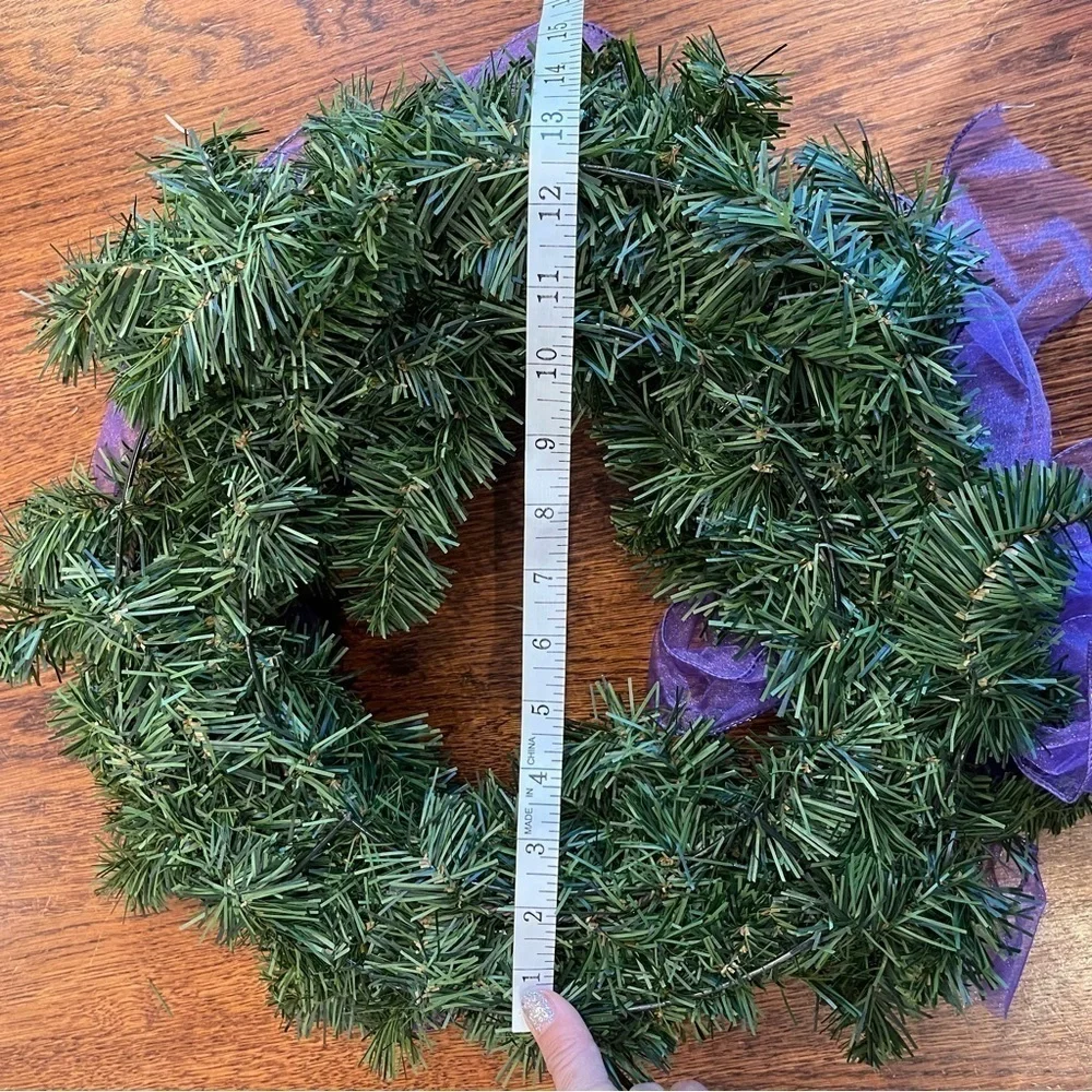 12 inch Artificial Christmas Wreath with 4 Candle Holders